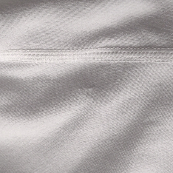 Fabletics shorts - Picture 4 of 4